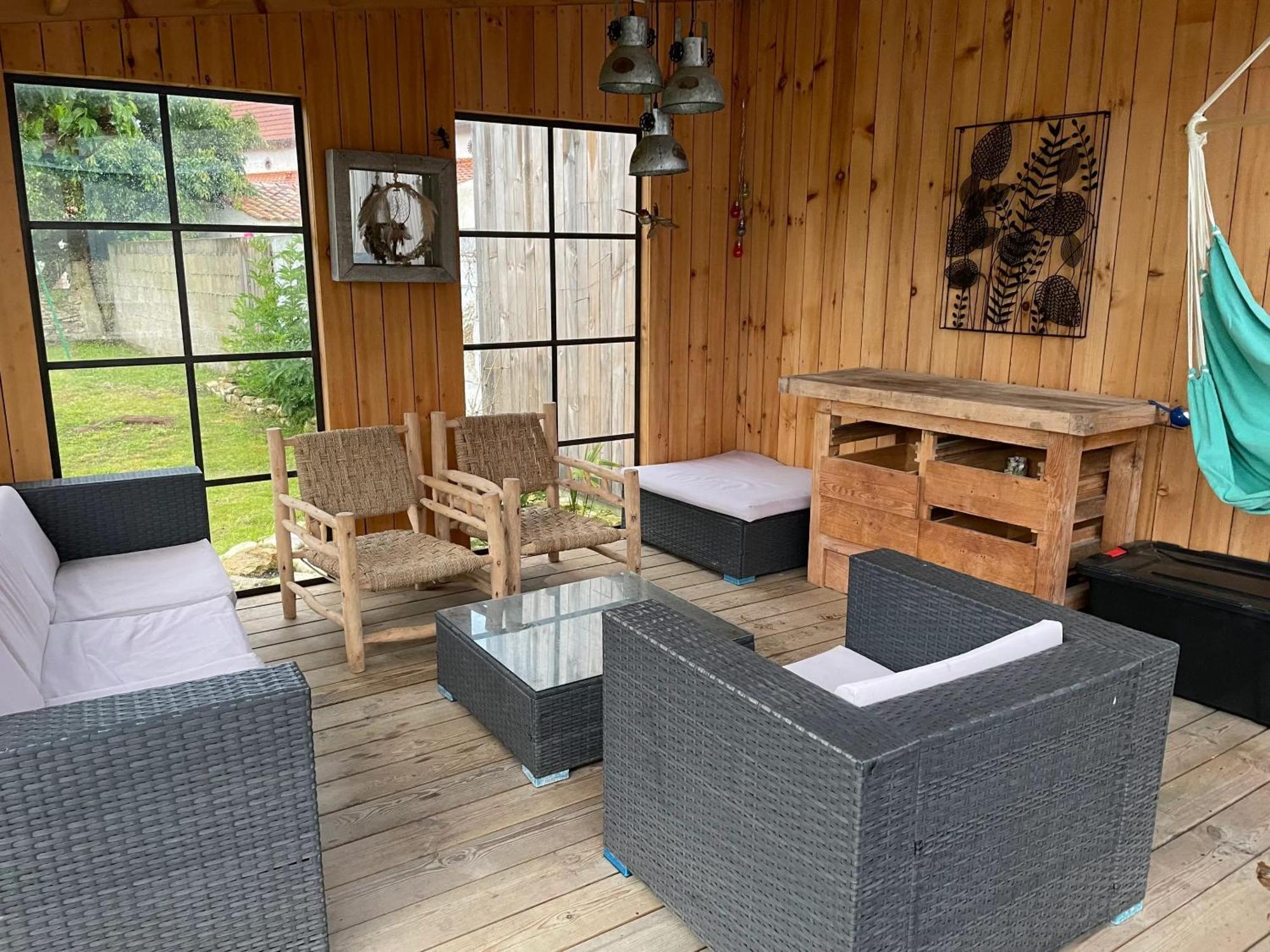 Maison Confortable A Jard-Sur-Mer Avec Grand Jardin Cloture Εξωτερικό φωτογραφία